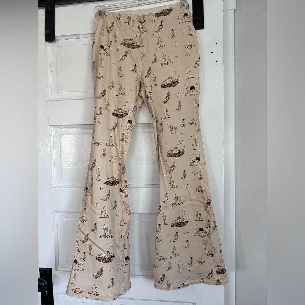 Western Super Cute Cotton/Poly Stretch Boot Cut Pants